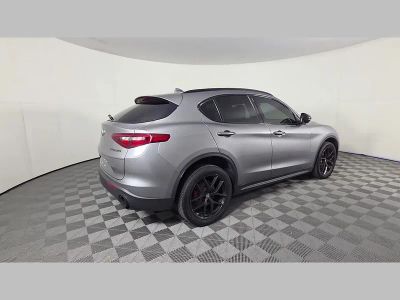 2019 Alfa Romeo Stelvio — photo 39 view