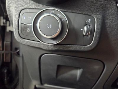 2019 Alfa Romeo Stelvio — photo 18 view