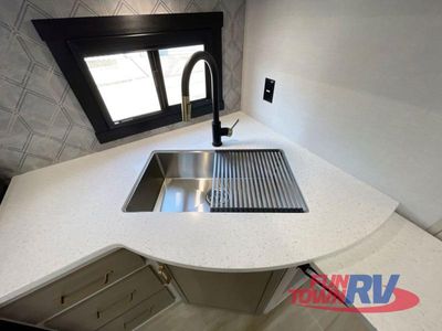 2025 Forest River RV Wildwood Heritage Glen - Photo 11