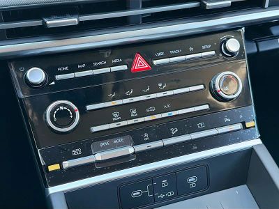 2026 Hyundai SANTA FE — photo 32 view