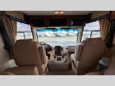 2013 Thor Motor Coach Hurricane - Photo 13