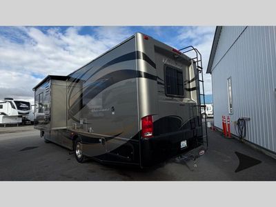 2013 Thor Motor Coach Hurricane - Photo 4
