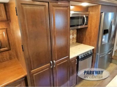 2017 Forest River RV Cardinal - Photo 13