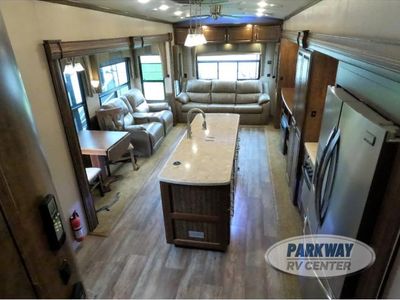 2017 Forest River RV Cardinal - Photo 23