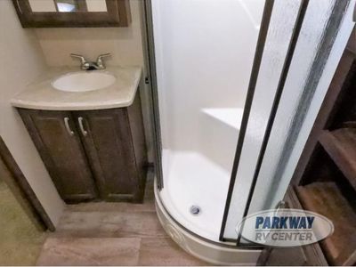 2017 Forest River RV Cardinal - Photo 18