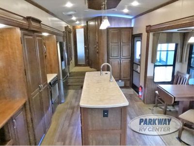 2017 Forest River RV Cardinal - Photo 24