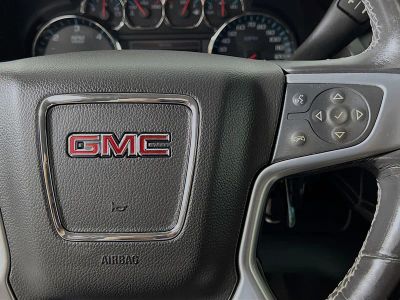 2019 GMC Yukon XL — photo 17 view