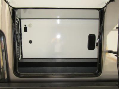 2026 Winnebago EKKO - Photo 17