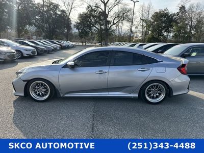 2018 Honda Civic Sedan - Photo 2