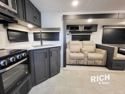 2025 Forest River Rockwood Ultra Lite - Photo 10