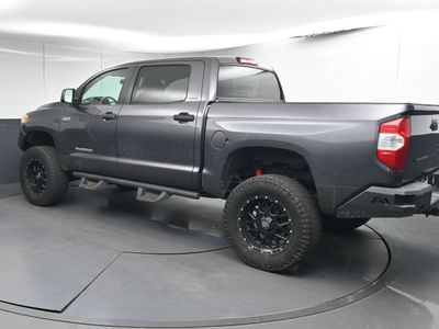 2026 2017 Toyota Tundra SR5 5.7L V8 w/FFV Truck CrewMax — detail view