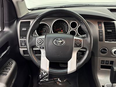2016 Toyota Sequoia - Photo 23