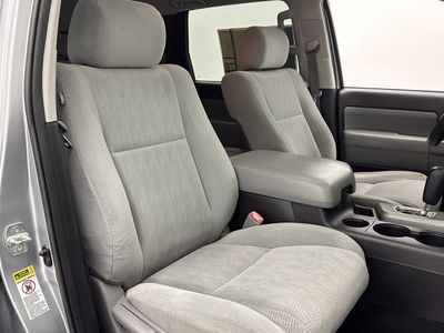 2016 Toyota Sequoia - Photo 32