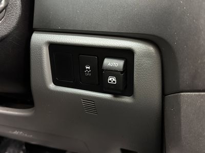 2016 Toyota Sequoia - Photo 13