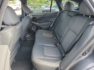2025 Subaru Outback — photo 17 view