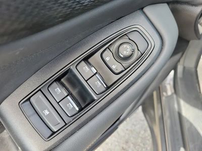 2025 Subaru Outback — photo 18 view
