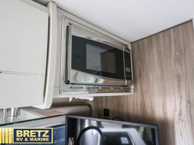 2024 Thor Motor Coach Rize - Photo 24