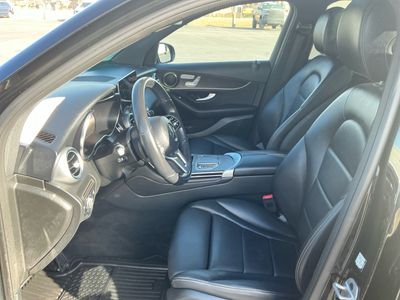 2022 Mercedes-Benz GLC - Photo 9
