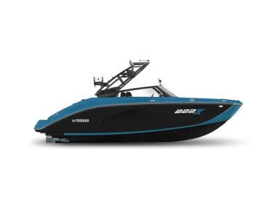 2026 Yamaha Boats 222XD — front three-quarter view