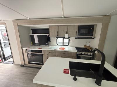 2026 Grand Design Imagine - Photo 14