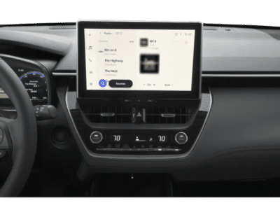 2026 Toyota Corolla Cross — photo 15 view