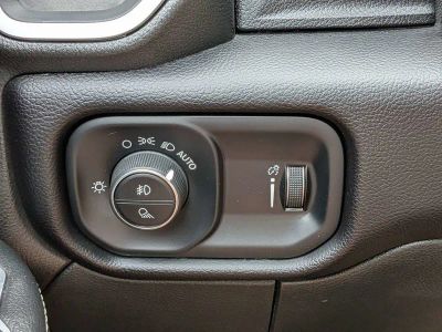 2024 Ram 2500 — photo 27 view