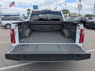 2025 Ford F-150 — photo 12 view