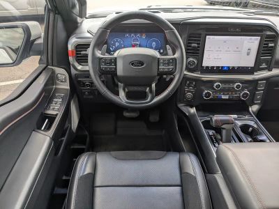 2025 Ford F-150 — photo 16 view