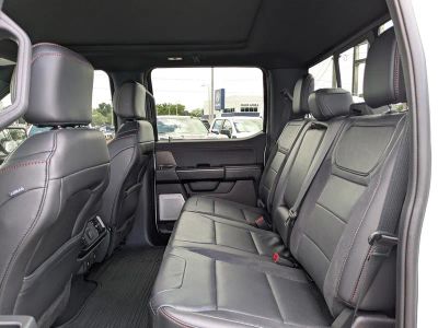 2025 Ford F-150 — photo 13 view