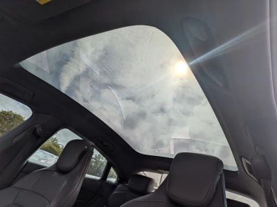 2023 Porsche Taycan — photo 22 view