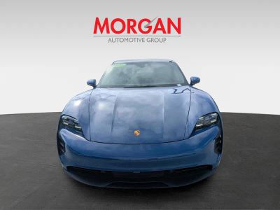 2023 Porsche Taycan — photo 9 view