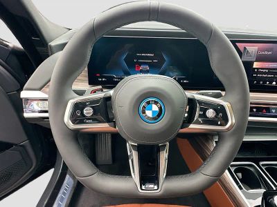 2026 BMW i7 — photo 9 view