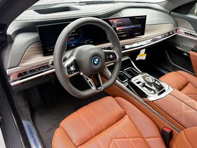 2026 BMW i7 — photo 8 view