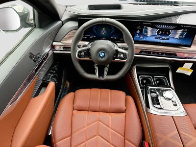 2026 BMW i7 — photo 18 view