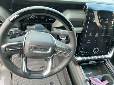 2026 GMC Yukon — photo 15 view