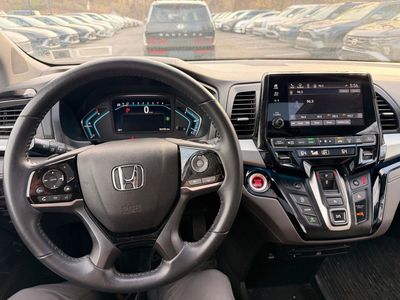 2021 Honda Odyssey Touring Auto - Photo 14