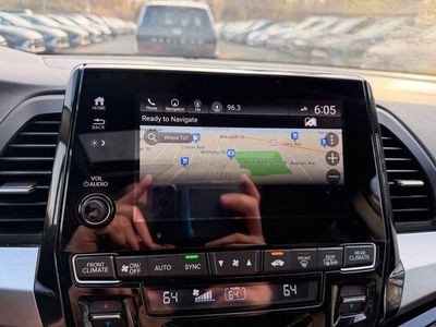 2021 Honda Odyssey Touring Auto - Photo 23