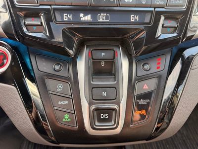2021 Honda Odyssey Touring Auto - Photo 24