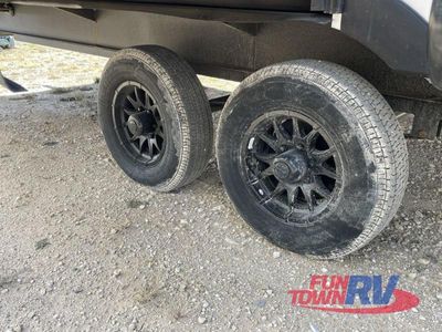 2025 Forest River RV Cherokee Alpha Wolf - Photo 10