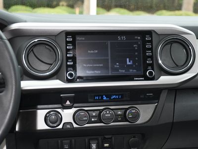 2022 Toyota Tacoma — photo 14 view