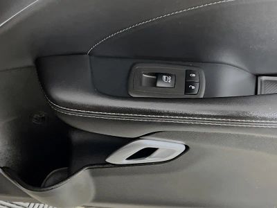 2022 Dodge Challenger — photo 29 view