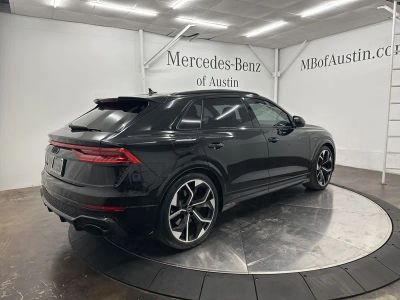 2022 Audi RS Q8 - Photo 8