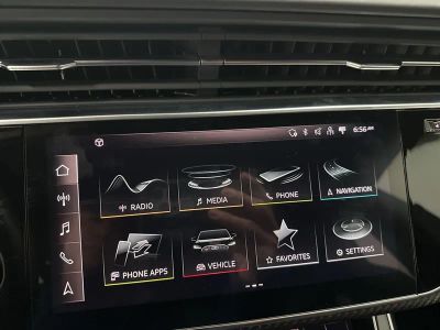 2022 Audi RS Q8 - Photo 14