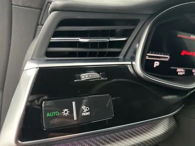 2022 Audi RS Q8 - Photo 20