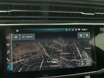 2022 Audi RS Q8 - Photo 15