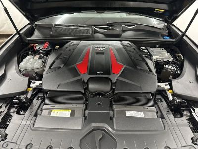 2022 Audi RS Q8 - Photo 33