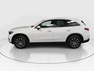 2024 Mercedes-Benz GLC - Photo 4