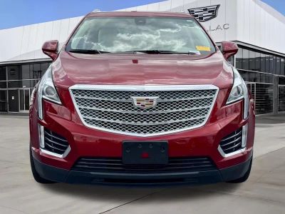 2019 Cadillac XT5 — interior view
