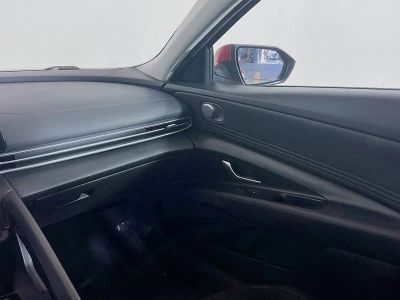 2023 Hyundai Elantra — photo 19 view
