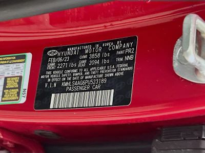 2023 Hyundai Elantra — photo 23 view